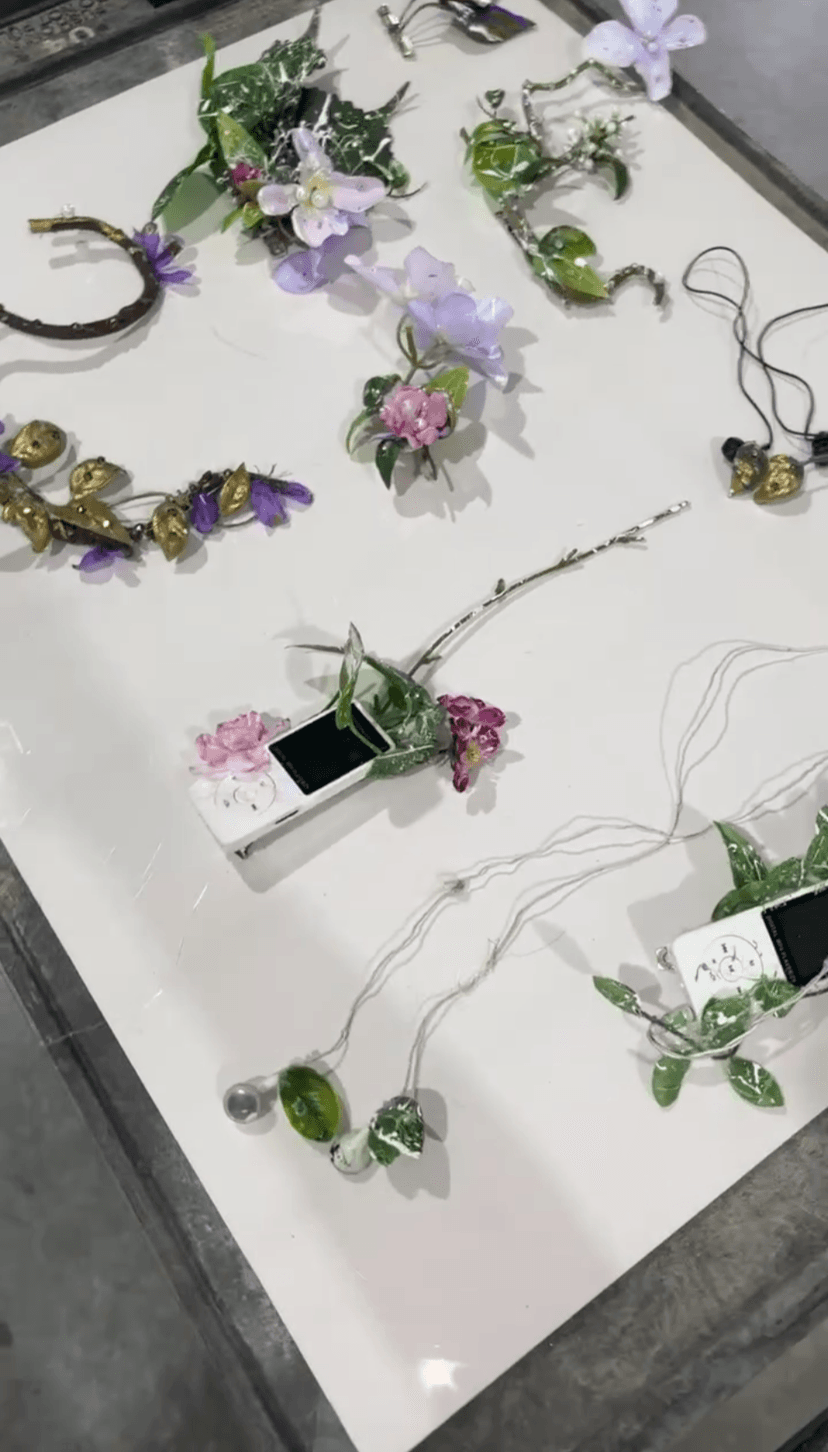 Accessories 